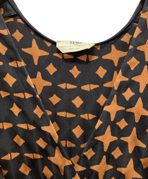FENDI（）FENDI (フェンディ) 総柄ワンピース ブラウン×ブラック サイズ:SIZE 38の古着・服飾アイテム