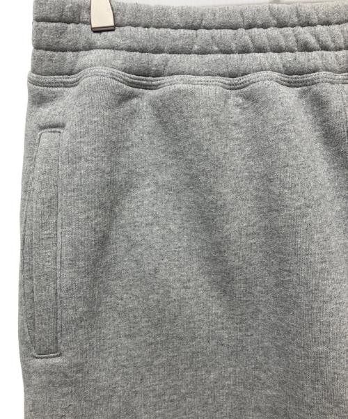 stussy（ステューシー）stussy (ステューシー) Varsity Fleece Short グレー サイズ:XLの古着・服飾アイテム