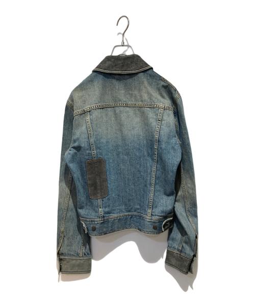 ARMANI EXCHANGE（アルマーニ エクスチェンジ）ARMANI EXCHANGE (アルマーニ エクスチェンジ) 襟レザーロゴパッチデニムジャケット インディゴ サイズ:Sの古着・服飾アイテム