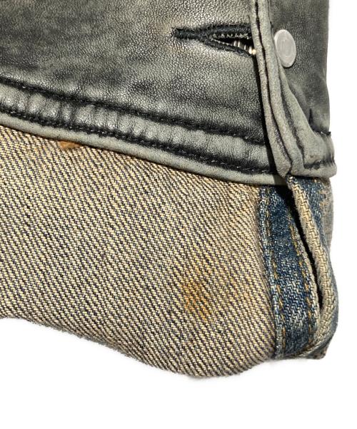 ARMANI EXCHANGE（アルマーニ エクスチェンジ）ARMANI EXCHANGE (アルマーニ エクスチェンジ) 襟レザーロゴパッチデニムジャケット インディゴ サイズ:Sの古着・服飾アイテム