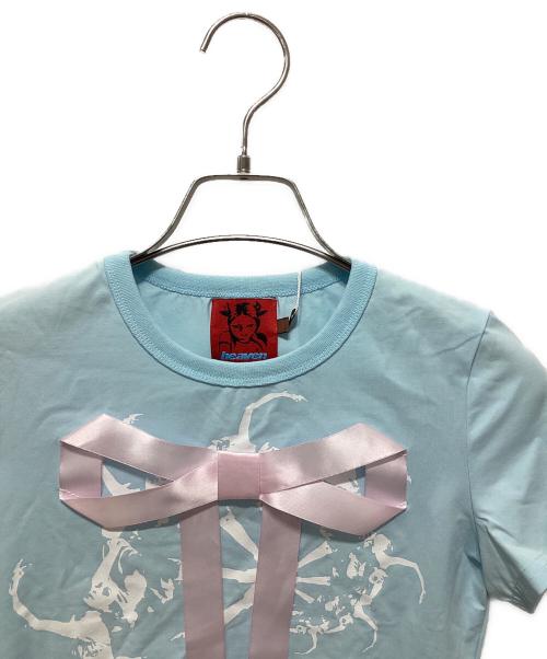 Heaven by Marc Jacobs（ヘブンバイマークジェイコブス）Heaven by Marc Jacobs (ヘブンバイマークジェイコブス) Sandy Liang (サンディーリアン) クロップドTシャツ ブルー サイズ:M 未使用品の古着・服飾アイテム