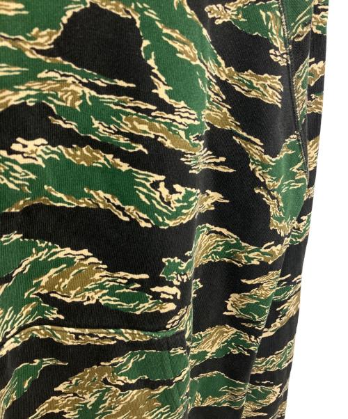 A BATHING APE（アベイシングエイプ）A BATHING APE (アベイシングエイプ) タイガーカモダブルジップパーカー グリーン サイズ:Mの古着・服飾アイテム