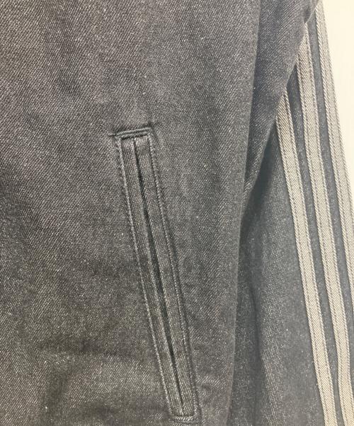 adidas（アディダス）adidas (アディダス) デニム ファイヤーバード トラックトップ ブラック サイズ:Mの古着・服飾アイテム