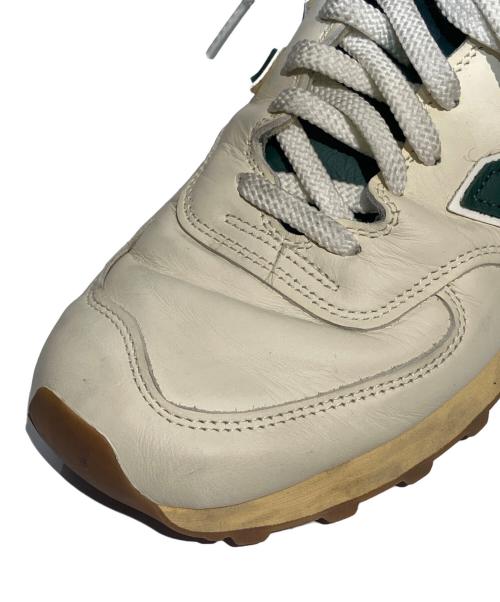 NEW BALANCE（ニューバランス）NEW BALANCE (ニューバランス) the apartment (ジ アパートメント) OU576AME ベージュ サイズ:USA9の古着・服飾アイテム
