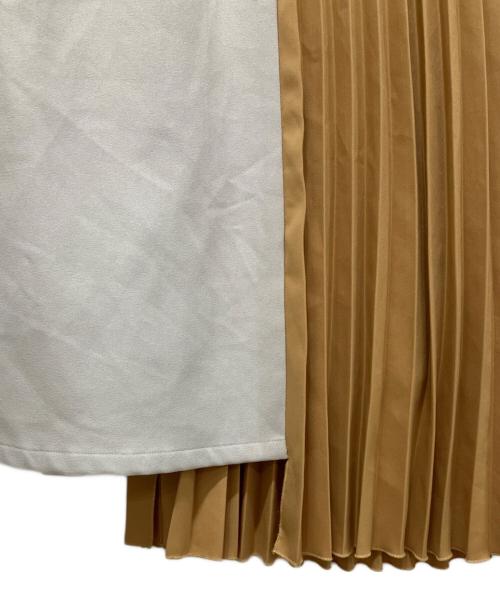 UNITED ARROWS（ユナイテッドアローズ）UNITED ARROWS (ユナイテッドアローズ) プリーツスイッチングアシメスカート ベージュ サイズ:1の古着・服飾アイテム