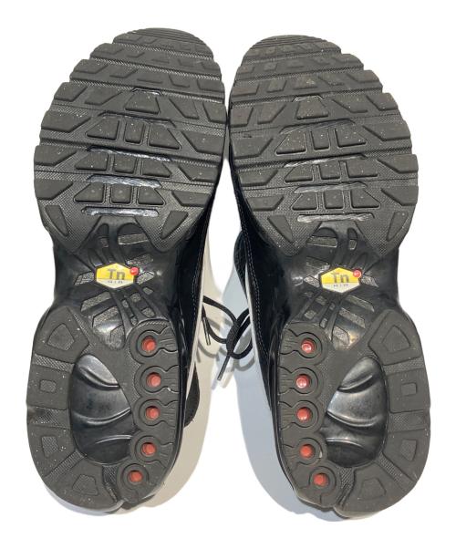 NIKE（ナイキ）NIKE (ナイキ) AIR MAX PLUS BLACK/WHITE ブラック サイズ:28.5の古着・服飾アイテム