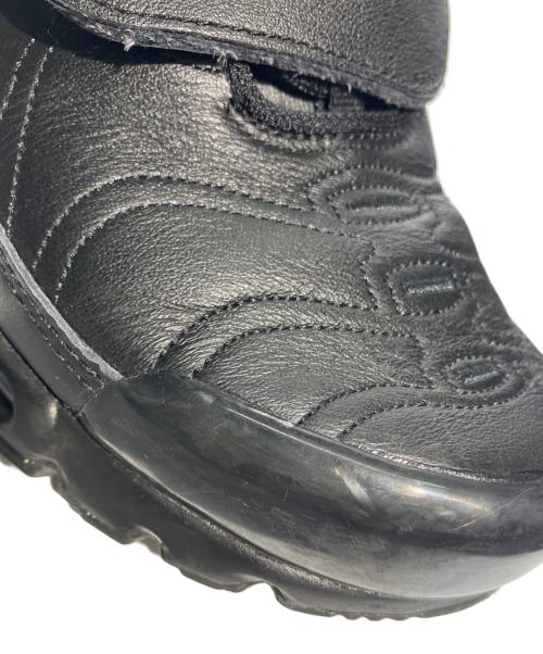 NIKE（ナイキ）NIKE (ナイキ) AIR MAX PLUS BLACK/WHITE ブラック サイズ:28.5の古着・服飾アイテム