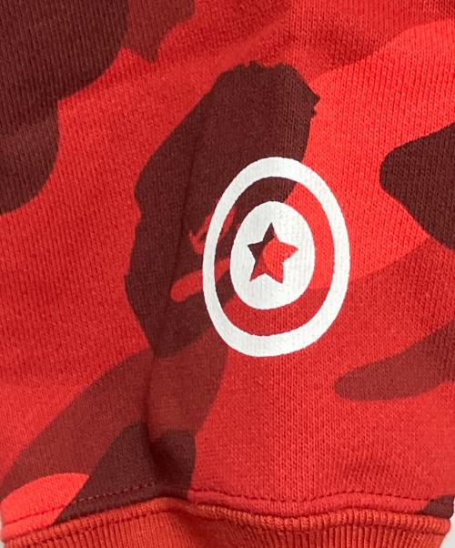 BAPE BY A BATHING APE（ベイプバイアベイシングエイプ）BAPE BY A BATHING APE (ベイプバイアベイシングエイプ) COLOR CAMO SHARK FULL ZIP HOODIE レッド サイズ:Lの古着・服飾アイテム