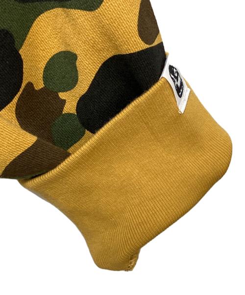 BAPE BY A BATHING APE（ベイプバイアベイシングエイプ）BAPE BY A BATHING APE (ベイプバイアベイシングエイプ) 1st Camo Shark Full Zip Hoodie グリーン サイズ:Lの古着・服飾アイテム