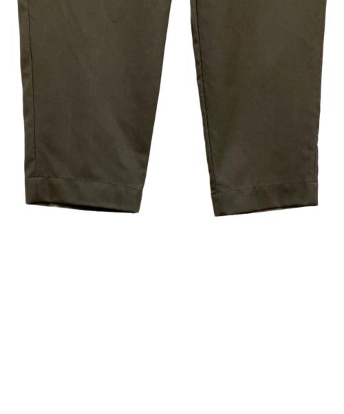 OAMC（オーエーエムシー）OAMC (オーエーエムシー) テーパードパンツ スラックス ベージュ サイズ:Sの古着・服飾アイテム