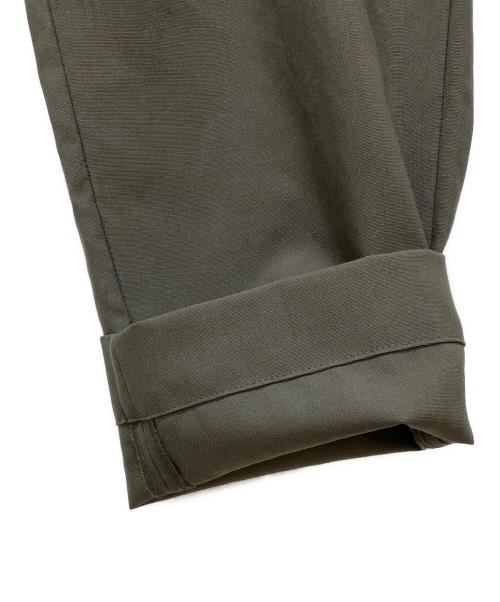 OAMC（オーエーエムシー）OAMC (オーエーエムシー) テーパードパンツ スラックス ベージュ サイズ:Sの古着・服飾アイテム