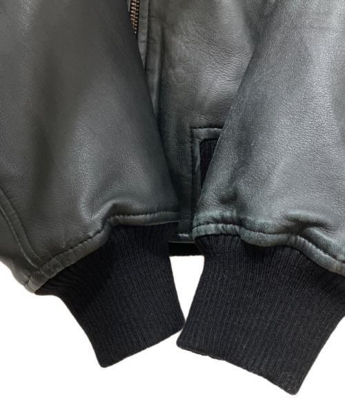 A.P.C.（アーペーセー）A.P.C. (アーペーセー) レザーブルゾン ブラック サイズ:Lの古着・服飾アイテム