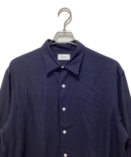 intch.（インチ）intch. (インチ) レギュラーカラーシャツ ネイビー サイズ:Lの古着・服飾アイテム