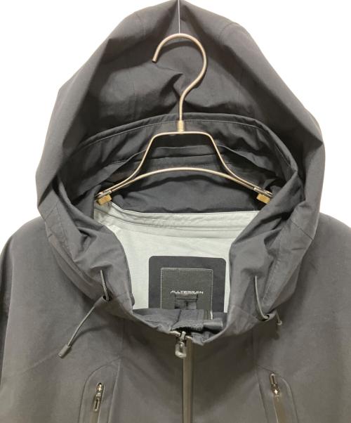 DESCENTE ALLTERRAIN（デザイント オルテライン）Descente ALLTERRAIN (デザイント オルテライン) ハードシェルジャケット“クレアス ブラック 未使用品の古着・服飾アイテム