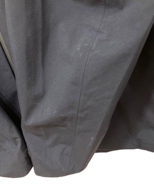 DESCENTE ALLTERRAIN（デザイント オルテライン）Descente ALLTERRAIN (デザイント オルテライン) ハードシェルジャケット“クレアス ブラック 未使用品の古着・服飾アイテム