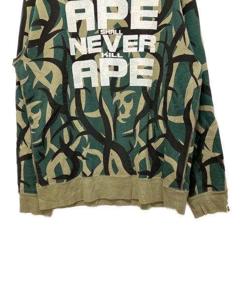 A BATHING APE（アベイシングエイプ）A BATHING APE (アベイシングエイプ) TRIAL CAMO CREWNECK SWEATSHIRT グリーン サイズ:XLの古着・服飾アイテム