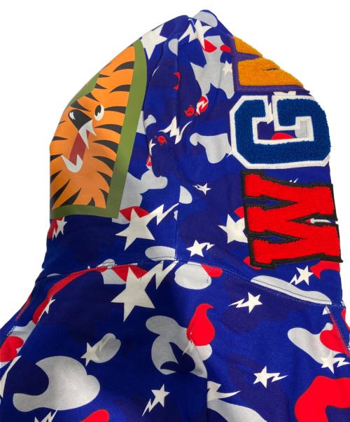 A BATHING APE（アベイシングエイプ）A BATHING APE (アベイシングエイプ) STA Strike Camo Shark フルジップパーカー ブルー サイズ:L 未使用品の古着・服飾アイテム
