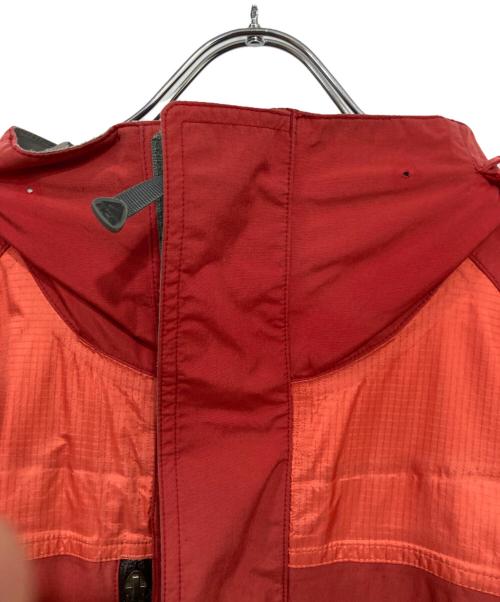 ACG（エーシージー）ACG (エーシージー) ナイロンジャケット レッド サイズ:Mの古着・服飾アイテム
