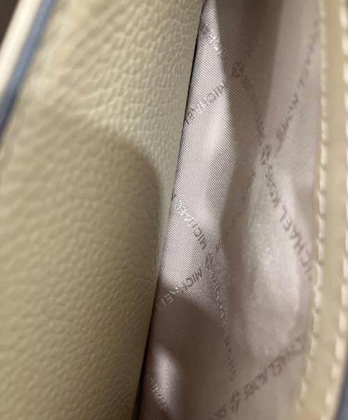 MICHAEL KORS（マイケルコース）MICHAEL KORS (マイケルコース) Jet Set Travel Small Pebbled Leather Crossbody Bag With Pouch ベージュ 未使用品の古着・服飾アイテム
