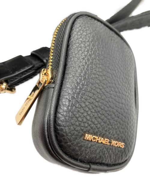MICHAEL KORS（マイケルコース）MICHAEL KORS (マイケルコース) Jet Set Travel Small Pebbled Leather Crossbody Bag With Pouch ブラックの古着・服飾アイテム