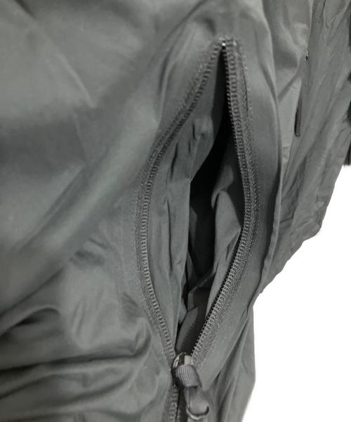Graphpaper（グラフペーパー）Graphpaper (グラフペーパー) PERTEX QUANTUM AIR Light Thermo Blouson グレー サイズ:1の古着・服飾アイテム