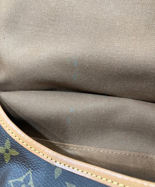 LOUIS VUITTON（ルイ ヴィトン）LOUIS VUITTON (ルイ ヴィトン) ショルダーバッグ ブラウンの古着・服飾アイテム