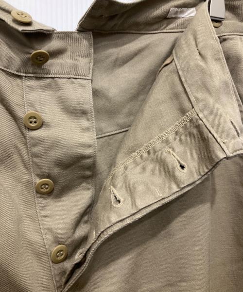 COMOLI（コモリ）COMOLI (コモリ) コットンチノ オーバーパンツ ベージュ サイズ:1の古着・服飾アイテム