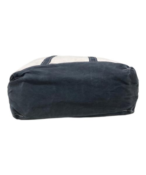L.L.Bean（エルエルビーン）L.L.Bean (エルエルビーン) REMI RELIEF (レミレリーフ) 別注加工トートバッグ アイボリーの古着・服飾アイテム