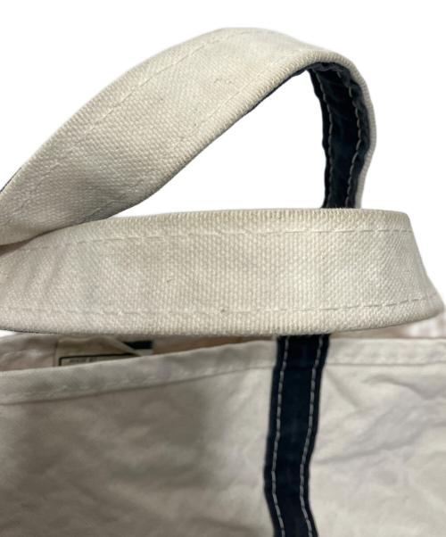 L.L.Bean（エルエルビーン）L.L.Bean (エルエルビーン) REMI RELIEF (レミレリーフ) 別注加工トートバッグ アイボリーの古着・服飾アイテム
