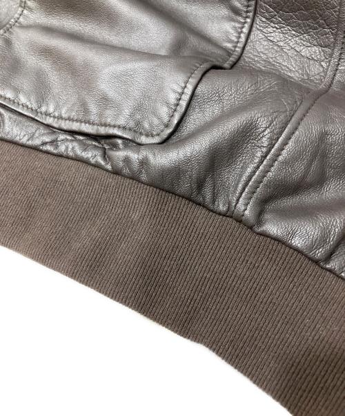 IESSE（IESSE）IESSE (IESSE) A-2型 レザージャケット ブラウン サイズ:Mの古着・服飾アイテム