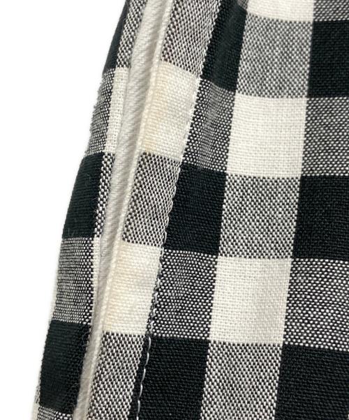 TSTS（ティーエスティーエス）TSTS (ティーエスティーエス) 5 COULEURS BELTED PANTS ホワイト×ブラック サイズ:Mの古着・服飾アイテム
