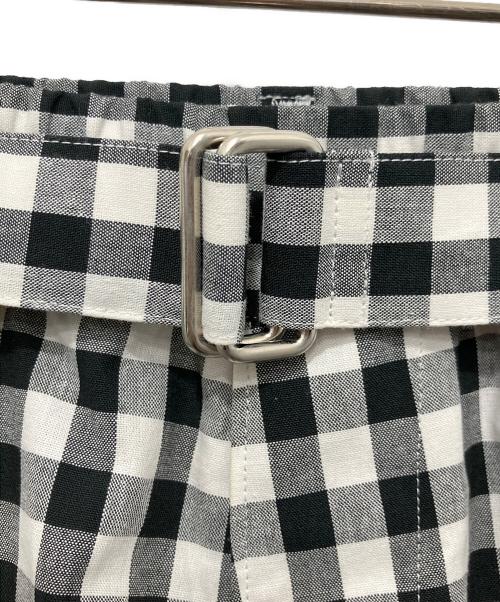 TSTS（ティーエスティーエス）TSTS (ティーエスティーエス) 5 COULEURS BELTED PANTS ホワイト×ブラック サイズ:Mの古着・服飾アイテム