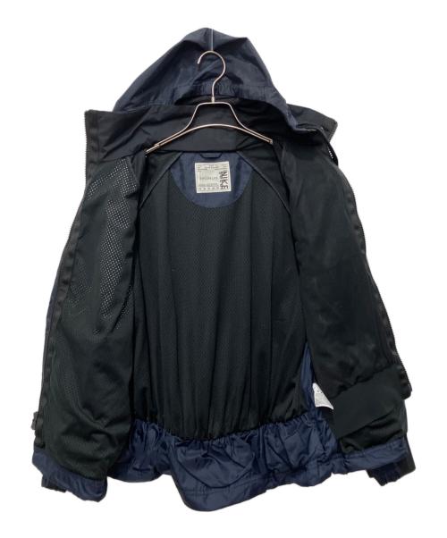 NIKE（ナイキ）NIKE (ナイキ) sacai (サカイ) 再構築アノラックジャケット ネイビー×ブラック サイズ:XSの古着・服飾アイテム
