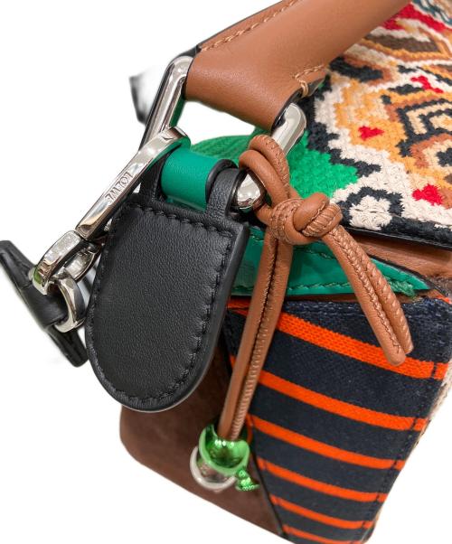 LOEWE（ロエベ）LOEWE (ロエベ) ショルダーバッグ グリーン×ブラウンの古着・服飾アイテム