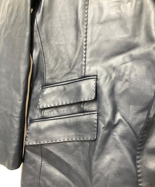MEN'S BIGI（メンズビギ）MEN'S BIGI (メンズビギ) シープレザーテーラードジャケット ネイビー サイズ:04の古着・服飾アイテム