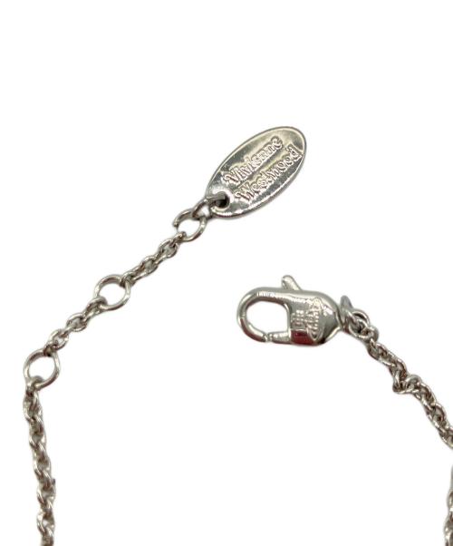 Vivienne Westwood（ヴィヴィアンウエストウッド）Vivienne Westwood (ヴィヴィアンウエストウッド) MASHITA BAS RELIEF BRACELET ピンクの古着・服飾アイテム