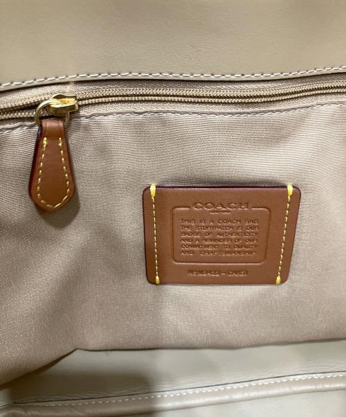 COACH（コーチ）COACH (コーチ) ハドリー ターンロック トート バッグ・シグネチャー キャンバス ベージュの古着・服飾アイテム