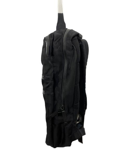 BLACK LABEL CRESTBRIDGE（ブラックレーベル クレストブリッジ）BLACK LABEL CRESTBRIDGE (ブラックレーベル クレストブリッジ) カモフラリュック ブラックの古着・服飾アイテム