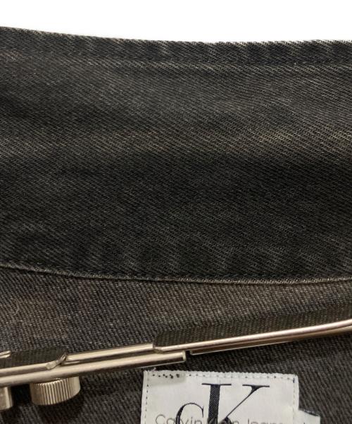 Calvin Klein Jeans（カルバンクラインジーンズ）Calvin Klein Jeans (カルバンクラインジーンズ) デニムジャケット ブラック サイズ:Mの古着・服飾アイテム