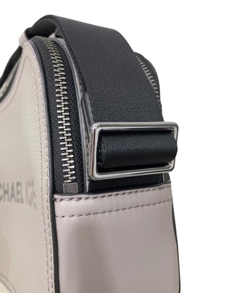 MICHAEL KORS（マイケルコース）MICHAEL KORS (マイケルコース) COOPER グレー 未使用品の古着・服飾アイテム