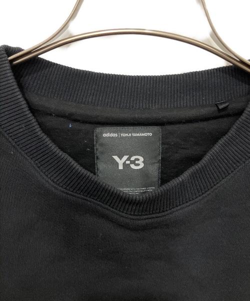 Y-3（ワイスリー）Y-3 (ワイスリー) GRAPHIC CREW SWEAT ブラック サイズ:SIZE Mの古着・服飾アイテム
