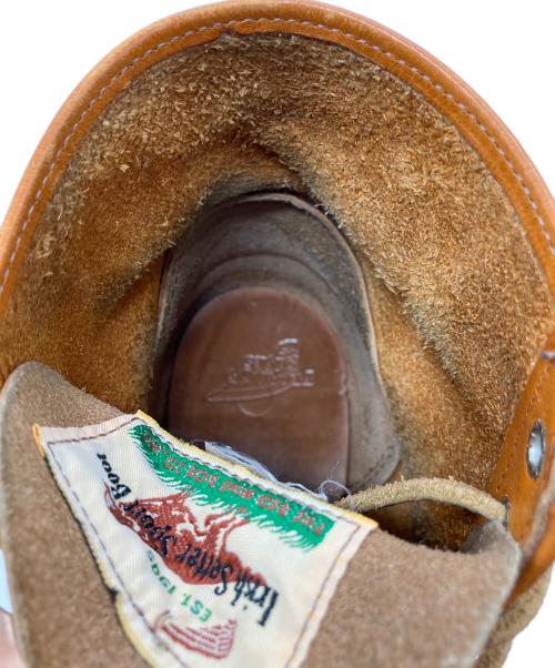 RED WING（レッドウィング）RED WING (レッドウィング) 9871 6inch CLASSIC ROUND TOE ブラウン サイズ:US8 1/2 Dの古着・服飾アイテム