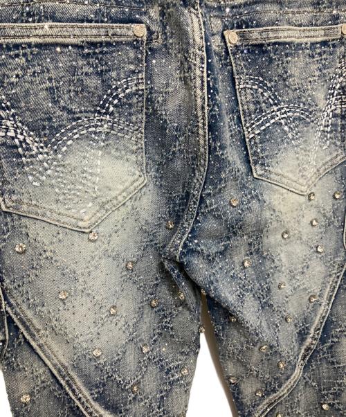GUAPI（グアピ）GUAPI (グアピ) Aqua Blue Coffin Arc Embellished Denim インディゴ サイズ:28の古着・服飾アイテム