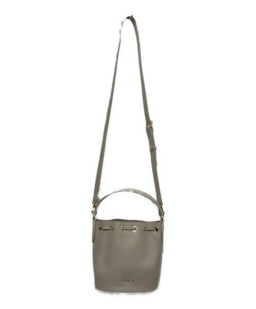 FURLA（フルラ）FURLA (フルラ) クリオバケットバッグ ベージュの古着・服飾アイテム