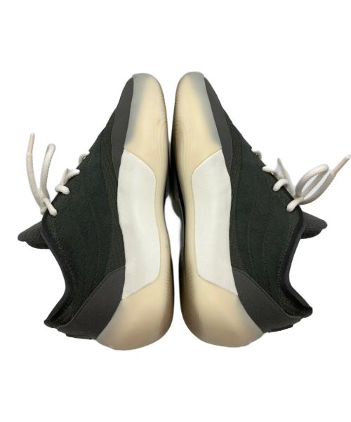 adidas（アディダス）adidas (アディダス) Fear Of God (フィア・オブ・ゴッド) コラボスニーカー グレー×ホワイト サイズ:27の古着・服飾アイテム