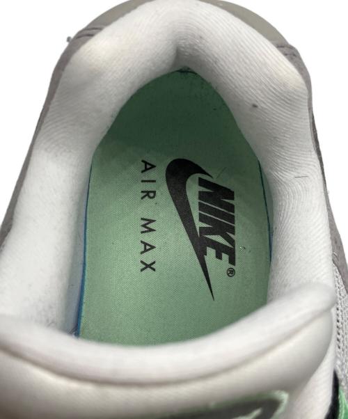 NIKE（ナイキ）NIKE (ナイキ) ローカットスニーカー ホワイト×グリーン サイズ:27.5の古着・服飾アイテム