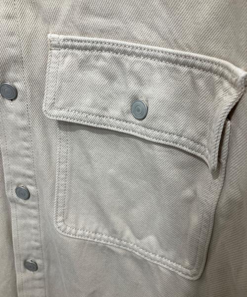 Whim Gazette（ウィムガゼット）Whim Gazette (ウィムガゼット) ドロップデニムシャツ アイボリー サイズ:FREEの古着・服飾アイテム