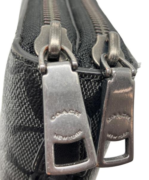 COACH（コーチ）COACH (コーチ) ダブル ジップ トラベル オーガナイザー・シグネチャー キャンバス グレー×ブラックの古着・服飾アイテム