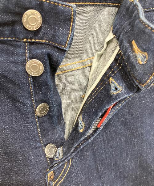 DSQUARED2（ディースクエアード）DSQUARED2 (ディースクエアード) レザーパッチ デニムパンツ インディゴ サイズ:48の古着・服飾アイテム