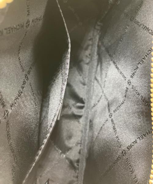 MICHAEL KORS（マイケルコース）MICHAEL KORS (マイケルコース) JET SET TRAVEL ショルダーバッグ ブラック 未使用品の古着・服飾アイテム
